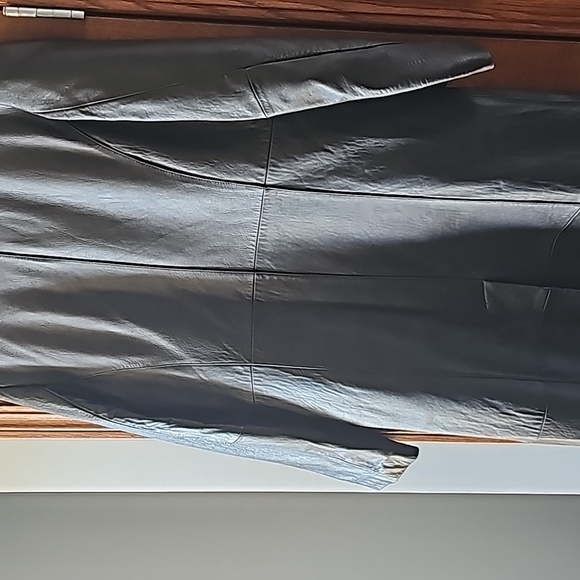 Leather Vintage Long Trench Coat - Picture 10 of 13